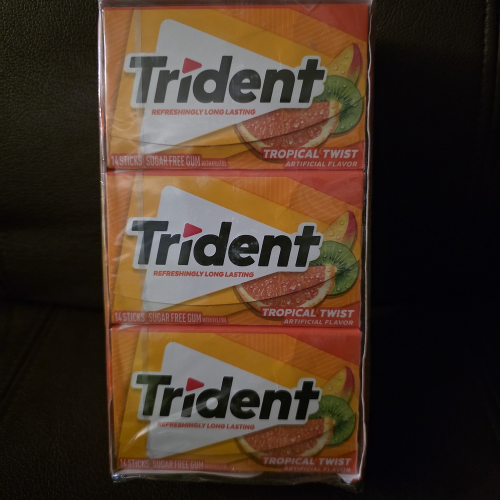 TRIDENT TROPICAL TWIST 12 PACK GUM